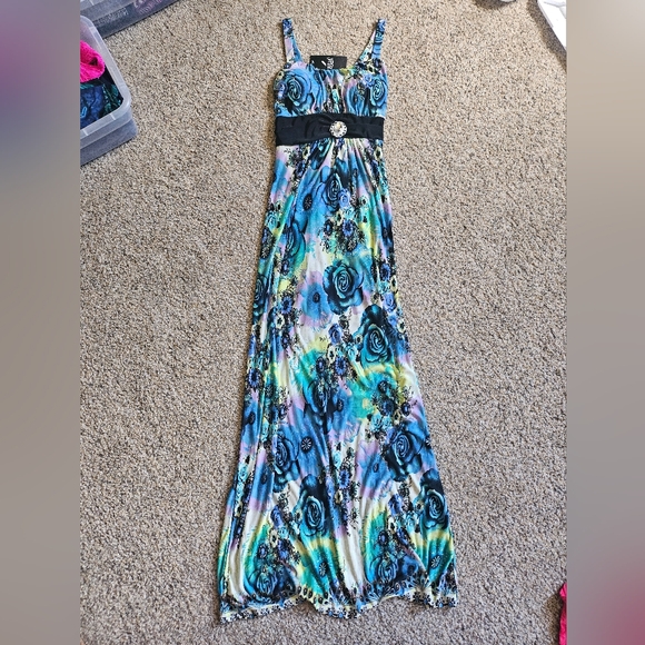 Floral Maxi Dress with Black Waistband - Picture 1 of 4